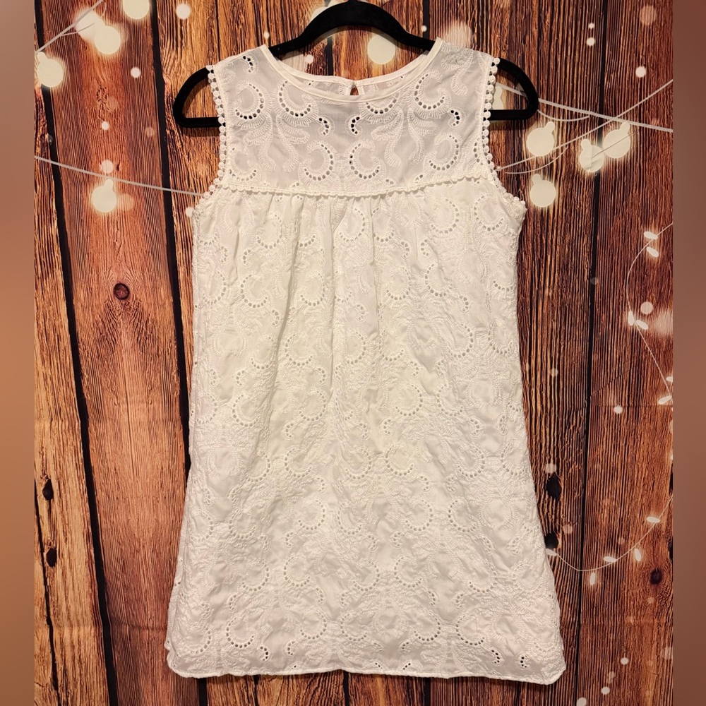 White Sleeveless Eyelet Fully Lined Dress XS